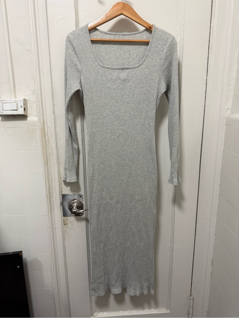 Emery Rose XL Light Gray Ribbed Long Sleeve bodycon Maxi Dress with Scoop Neck